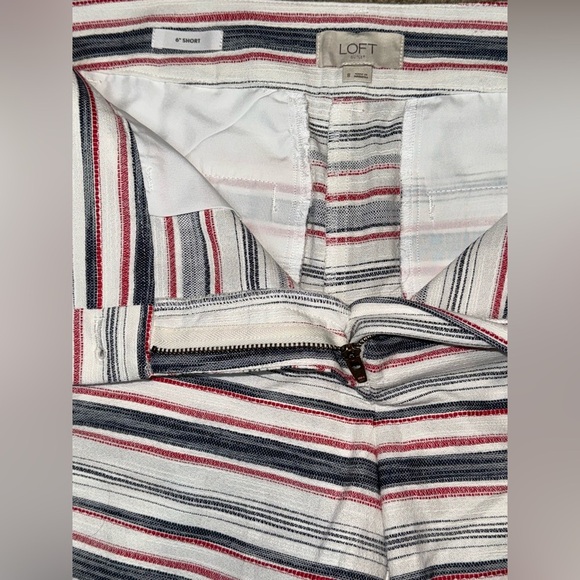 LOFT NWOT Striped Casual Shorts Size 8 - Picture 2 of 3